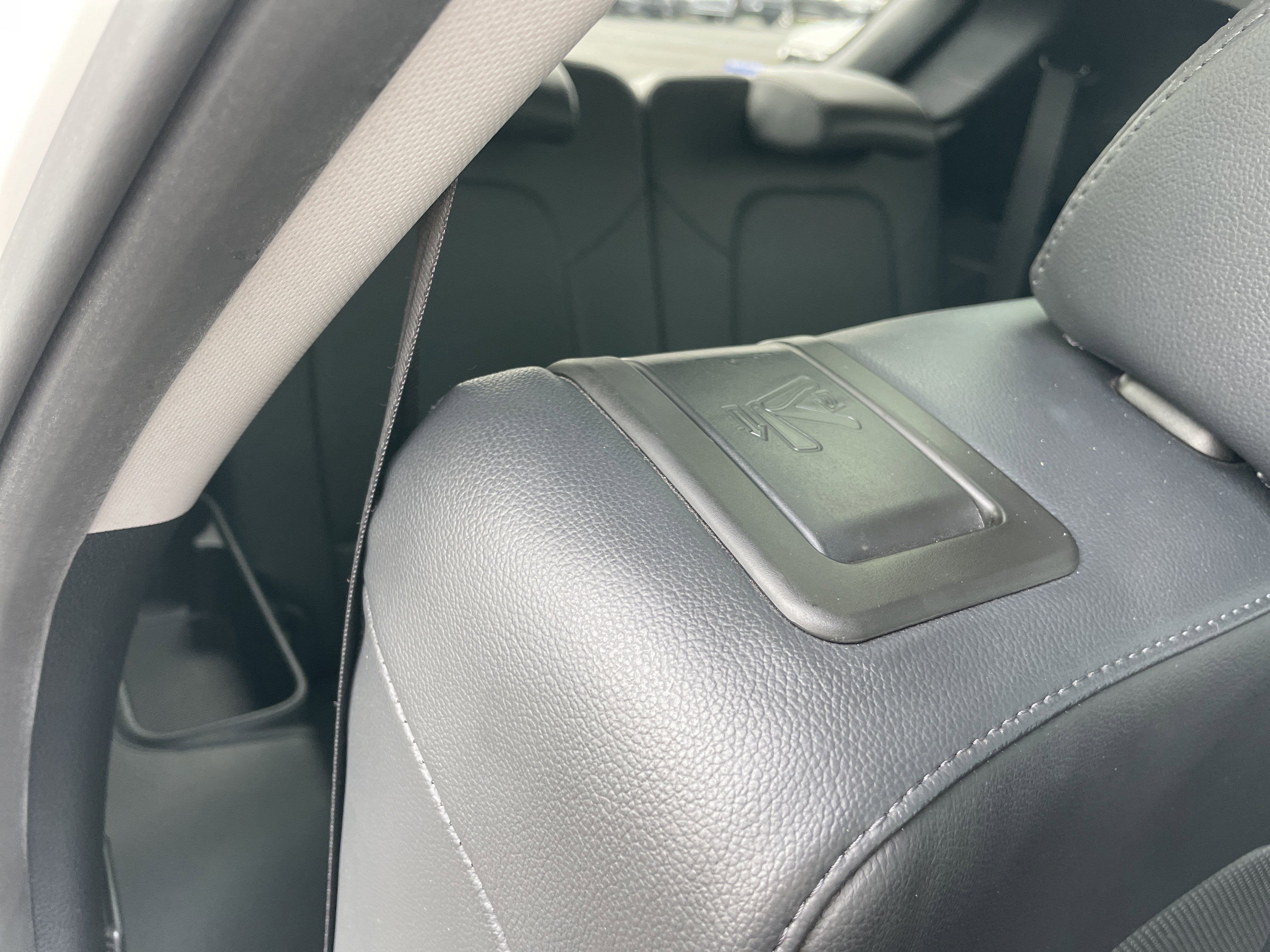 Used 2016 Hyundai Santa Fe SE w/ Option Group 03 image 21