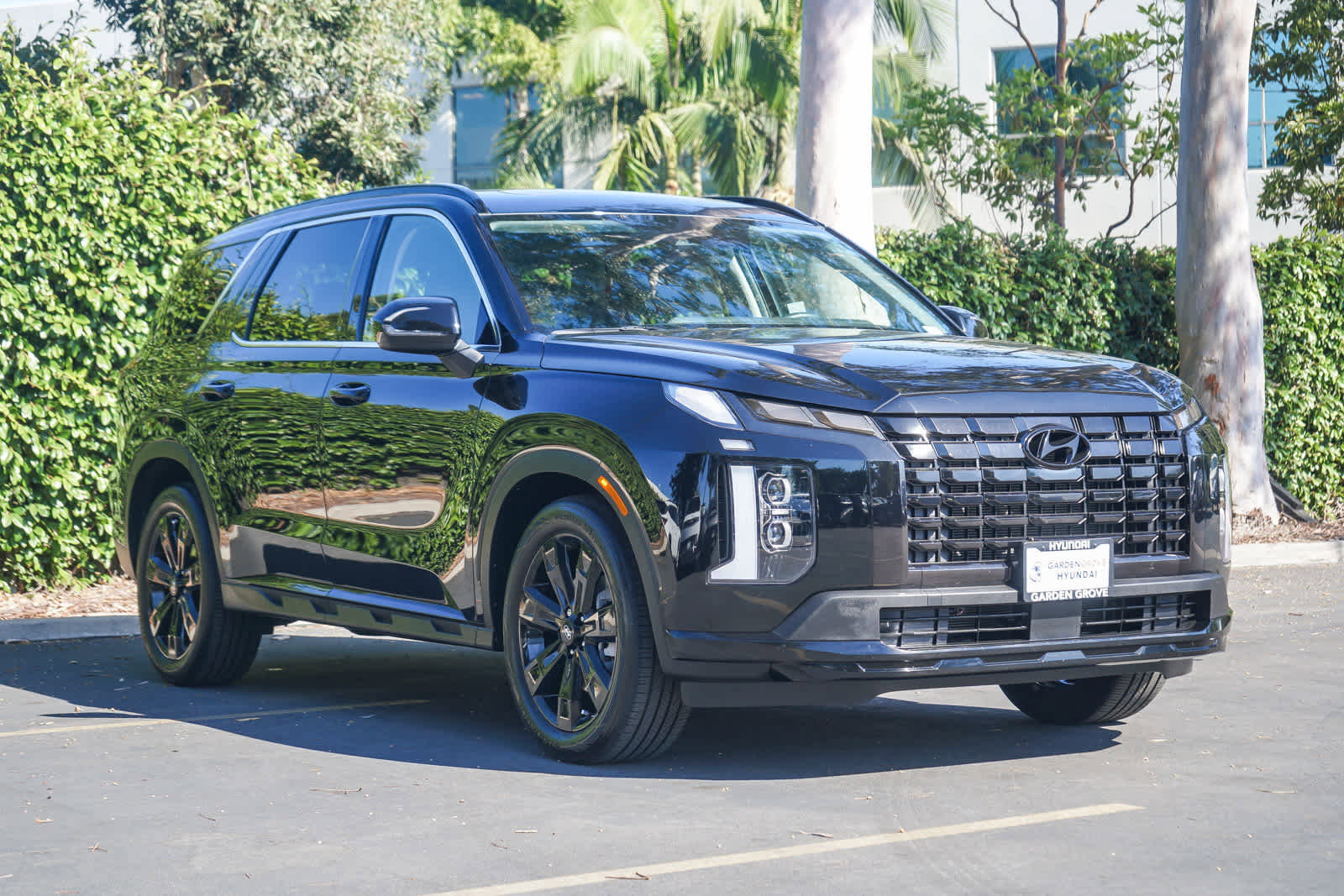 Used 2023 Hyundai Palisade XRT w/ Cargo Package AWD/4WD image 3