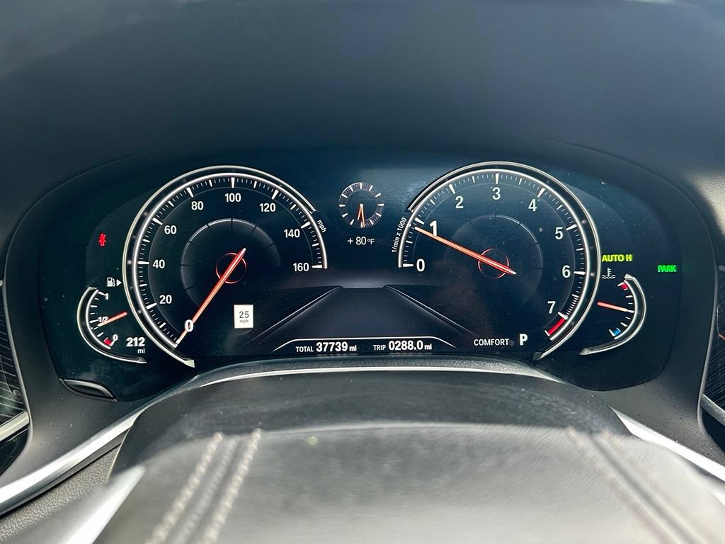 Used 2019 BMW 740i w/ Executive Package RWD image 19