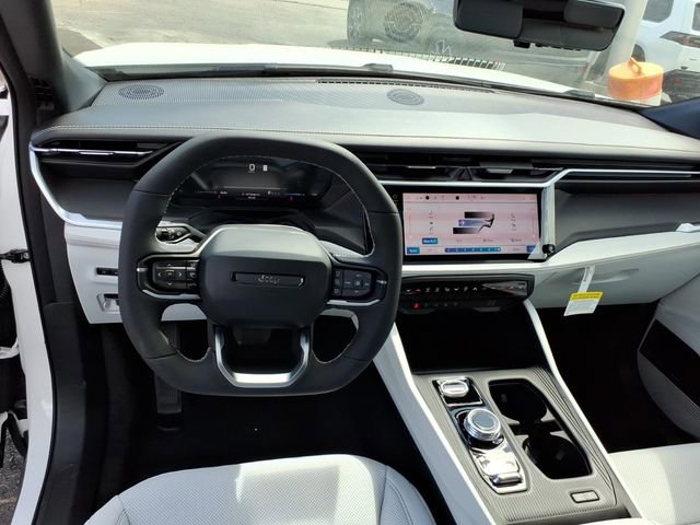 New 2026 Jeep Cherokee Overland image 8