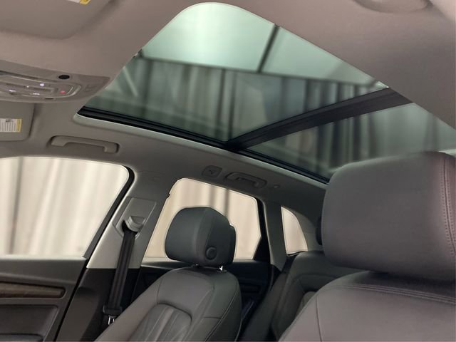 Used 2018 Audi Q5 2.0T Premium Plus w/ Premium Plus Package image 26