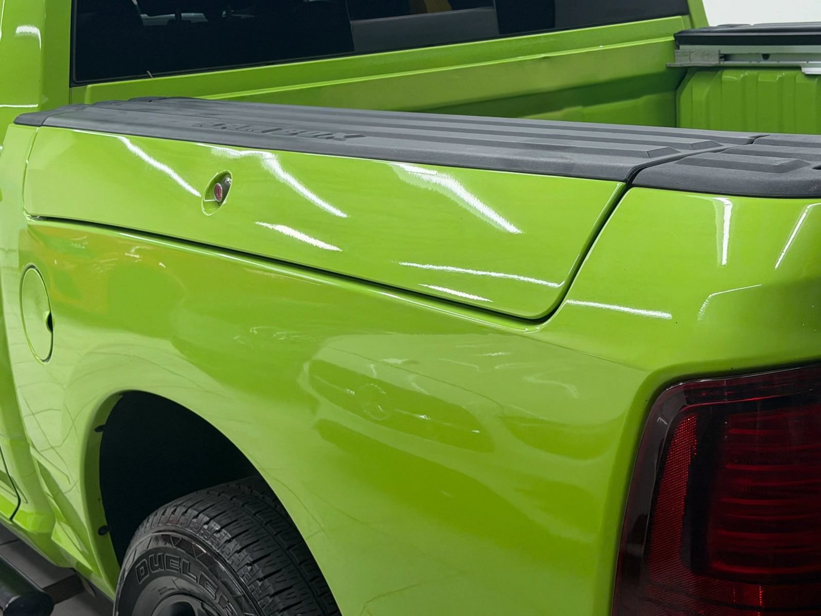 Used 2017 RAM 1500 Sport w/ Sublime Green Sport Package AWD/4WD image 12