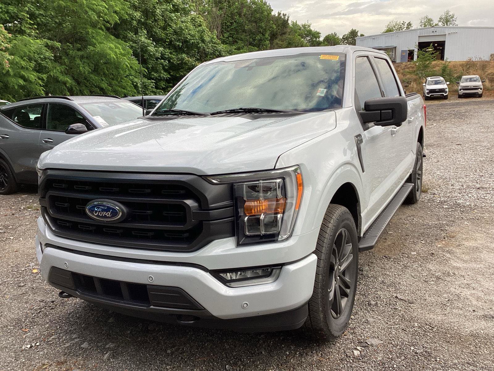 Used 2021 Ford F150 XLT w/ Equipment Group 302A High AWD/4WD image 2