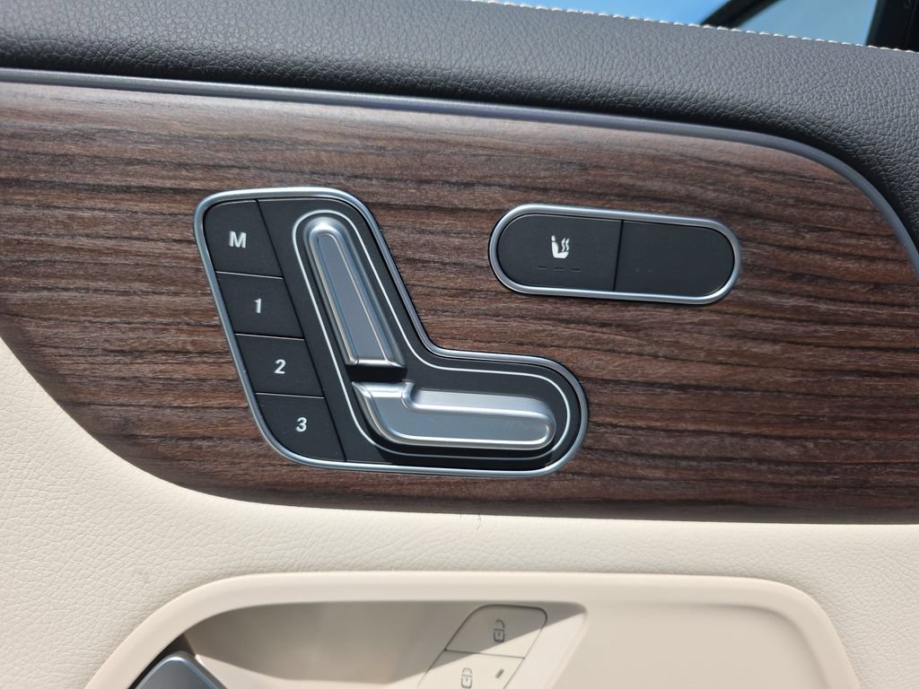 New 2026 Mercedes-Benz GLA 250 4MATIC image 11