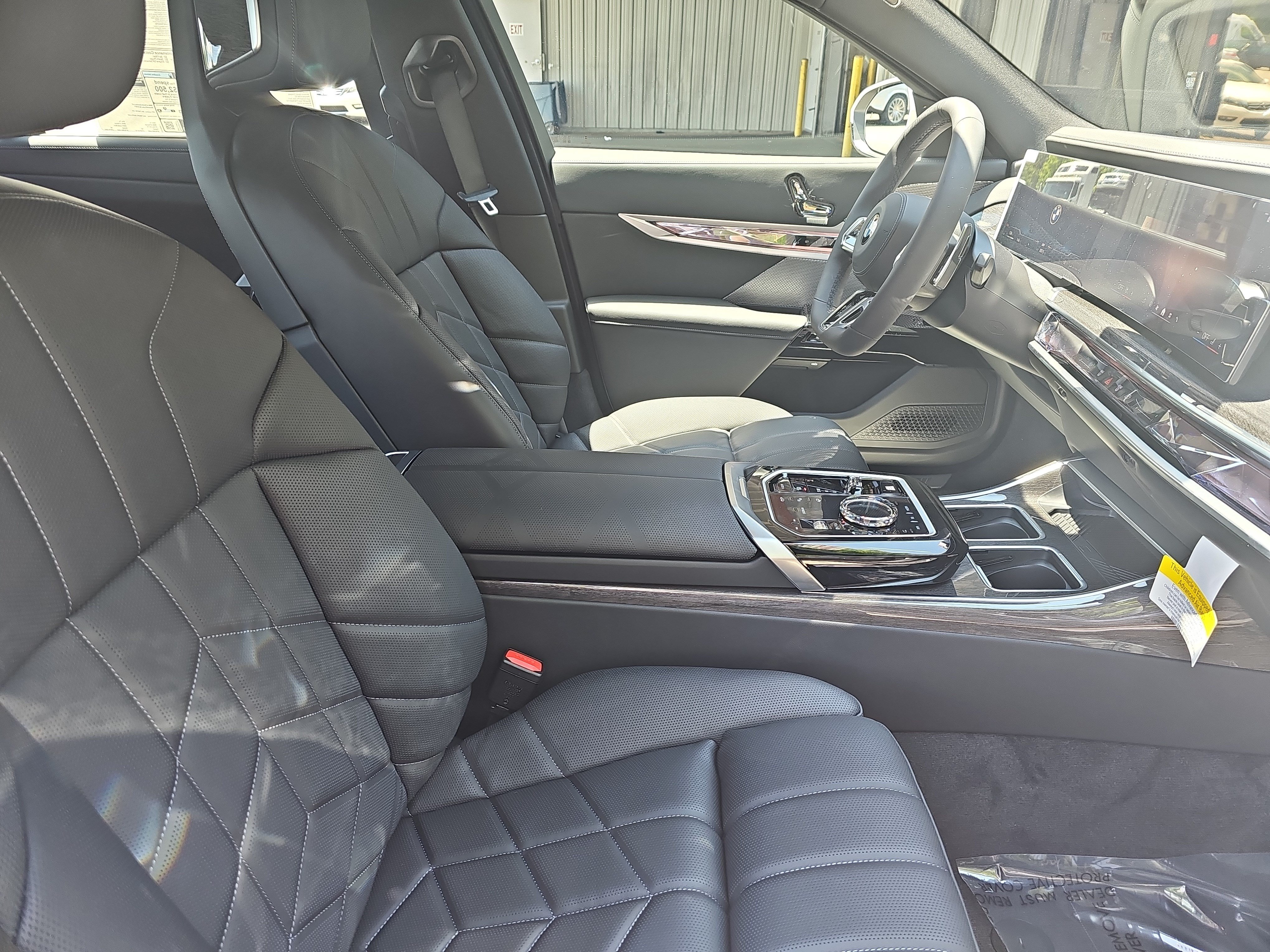 New 2026 BMW 740i RWD image 10