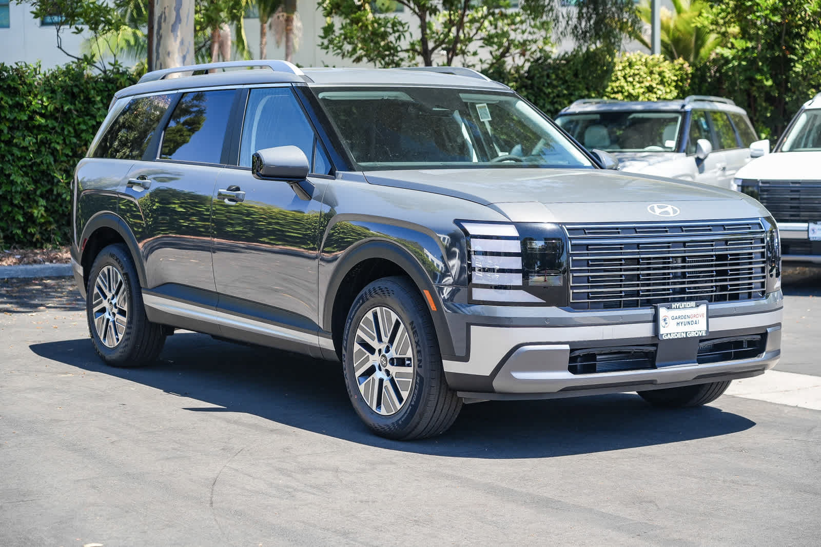 New 2026 Hyundai Palisade FWD Hybrid image 5