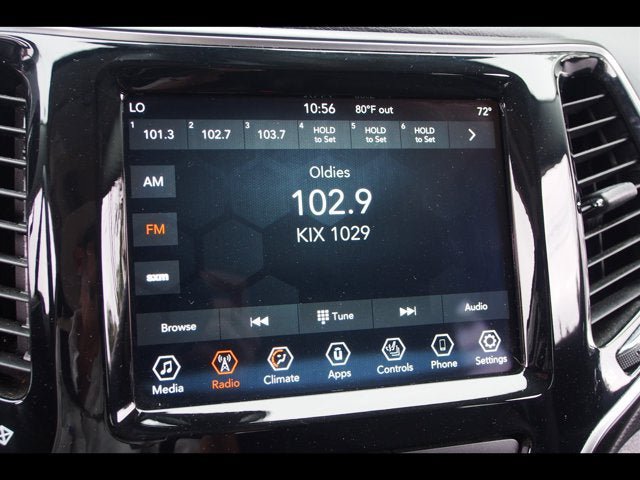 Used 2019 Jeep Cherokee Limited AWD/4WD image 27