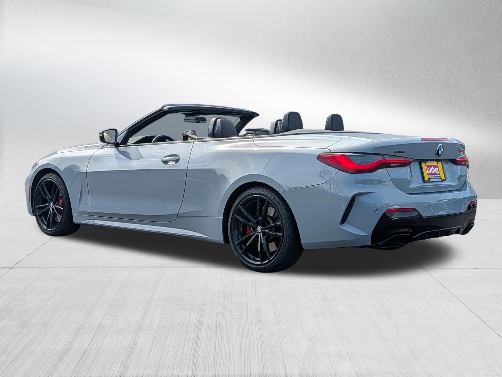Used 2023 BMW 440i xDrive Convertible w/ Premium Package AWD/4WD image 5