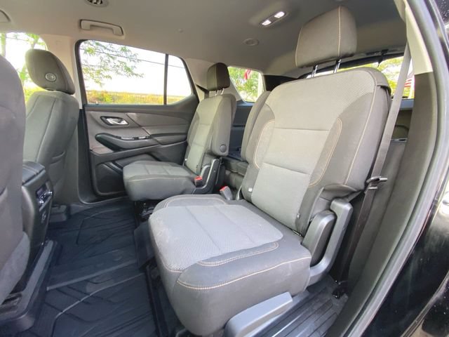 Used 2019 Chevrolet Traverse LT w/ LPO, Floor Liner Package AWD/4WD image 23