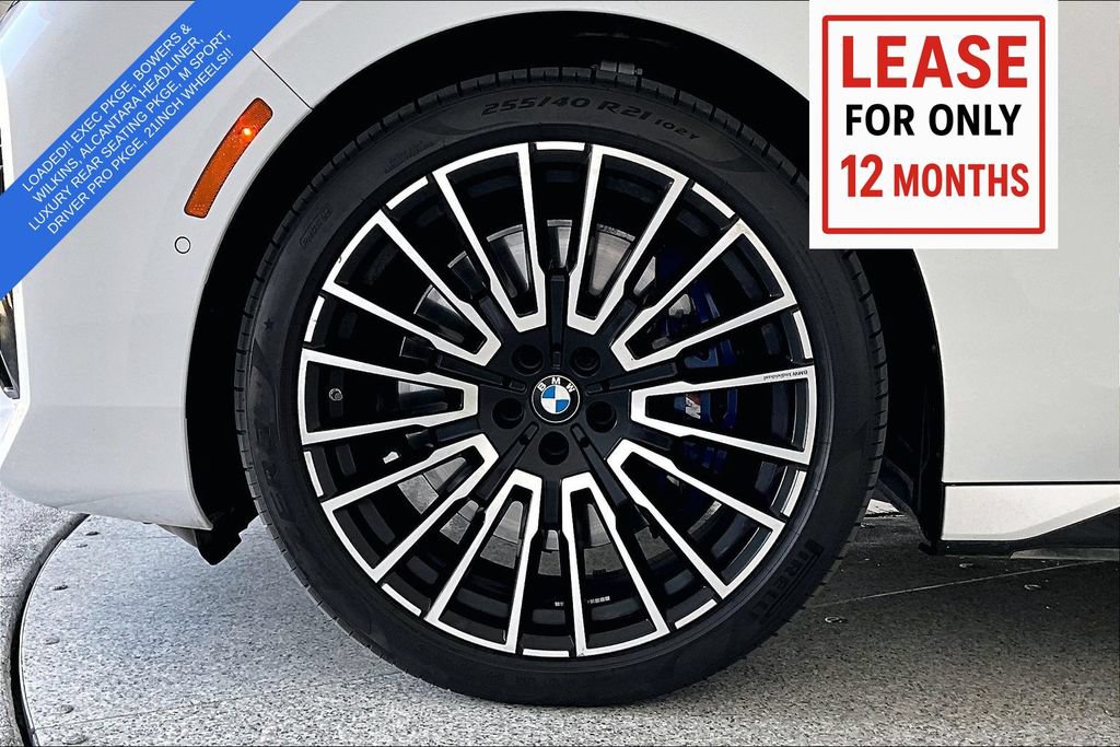 Used 2025 BMW 760i xDrive AWD/4WD image 10