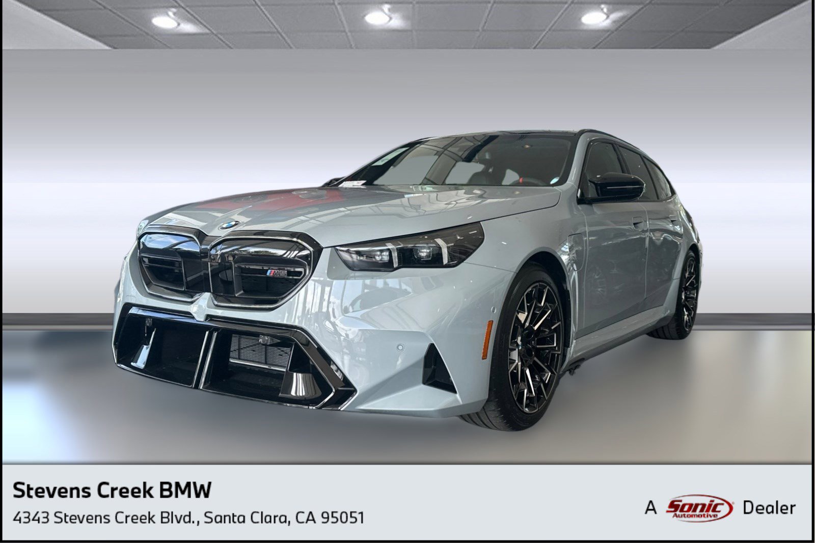 New 2026 BMW M5 Touring