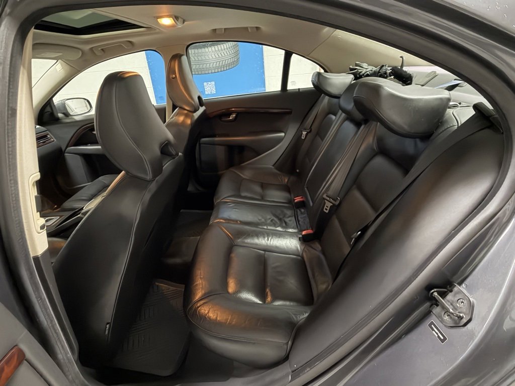 Used 2007 Volvo S80 3.2 image 12