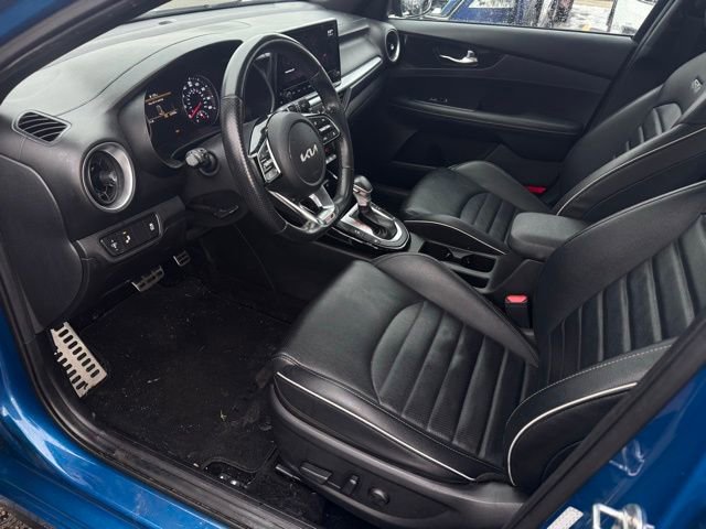 Used 2022 Kia Forte GT-Line w/ GT-Line Premium Package image 17