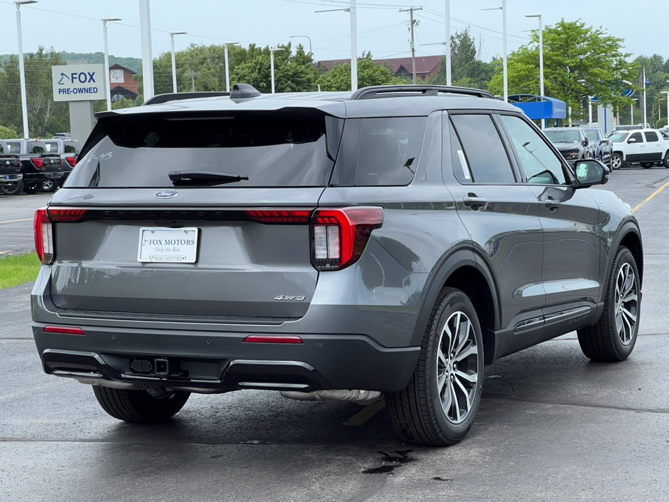 Used 2026 Ford Explorer ST-Line AWD/4WD image 12