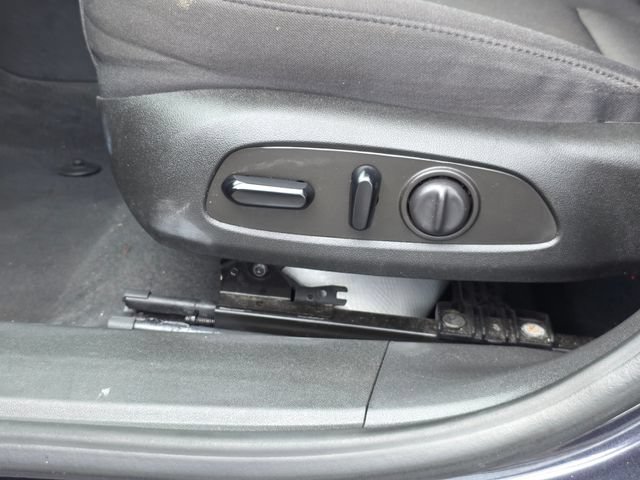 Used 2023 Chevrolet Malibu LT FWD image 20