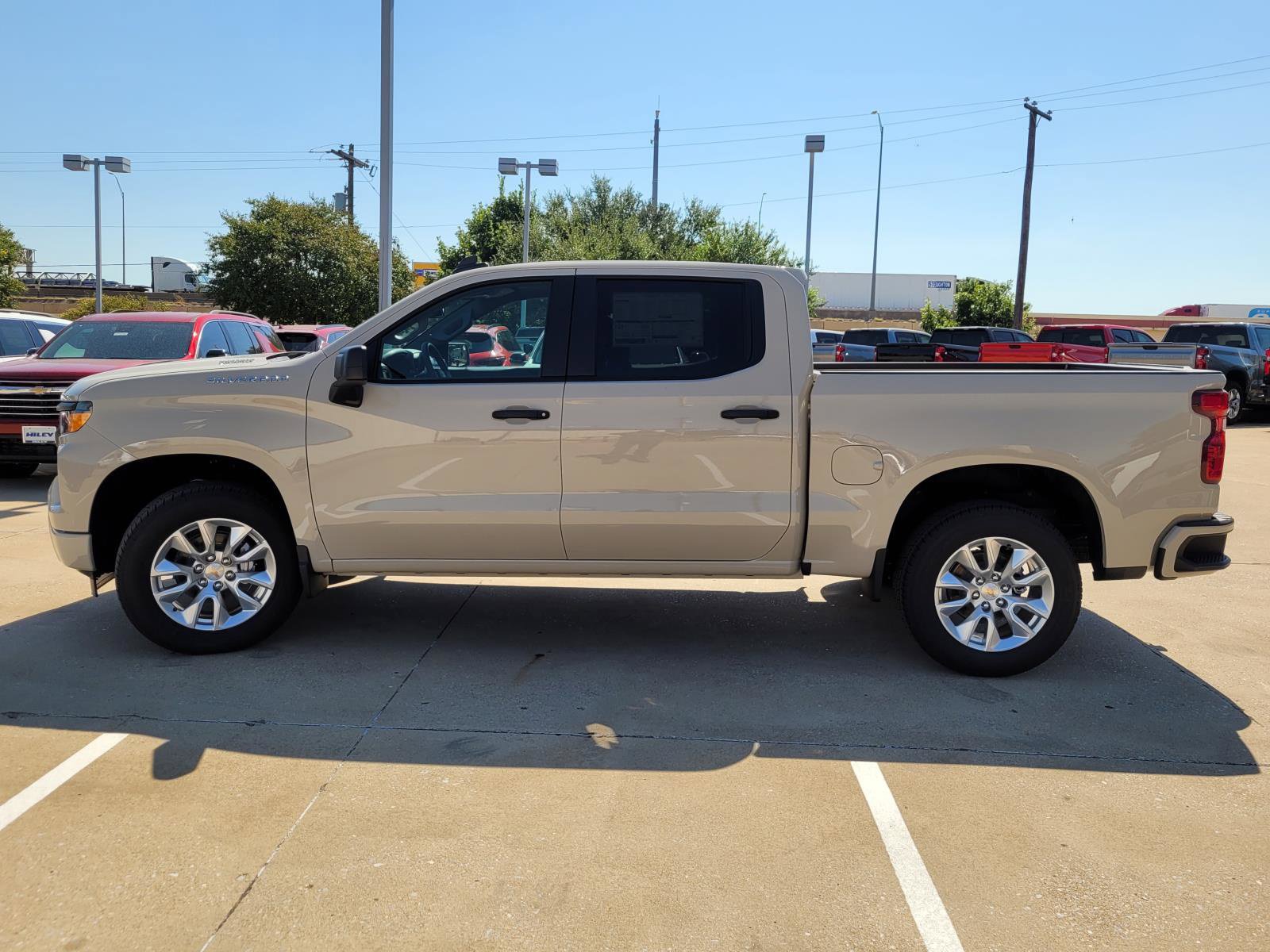 New 2026 Chevrolet Silverado 1500 Custom RWD image 2