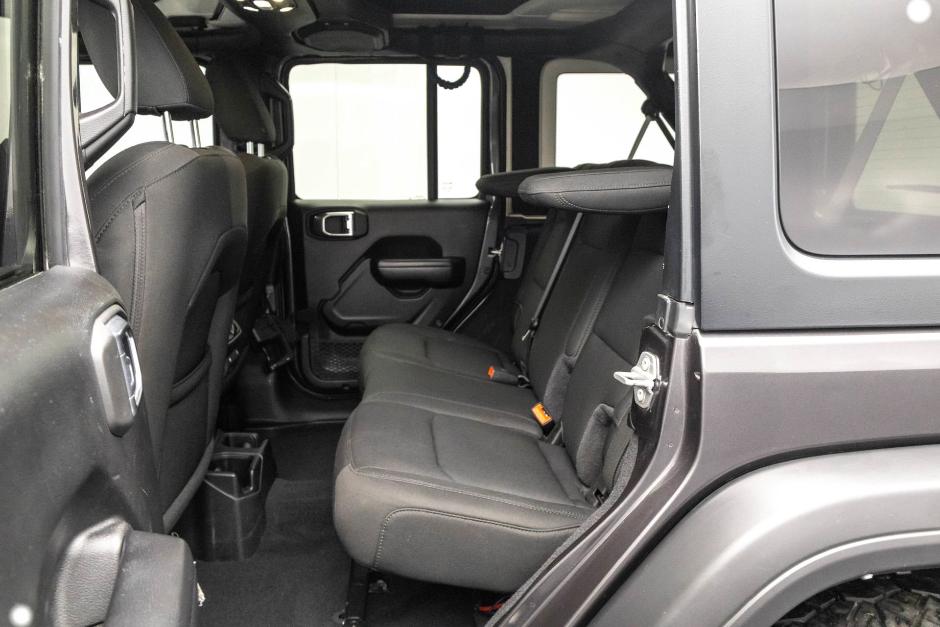 Used 2021 Jeep Wrangler Unlimited Sport image 31