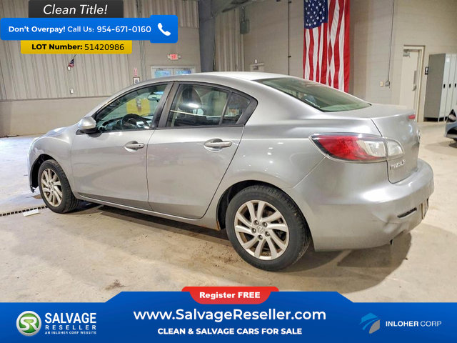 Used 2012 MAZDA MAZDA3 i Touring FWD image 3