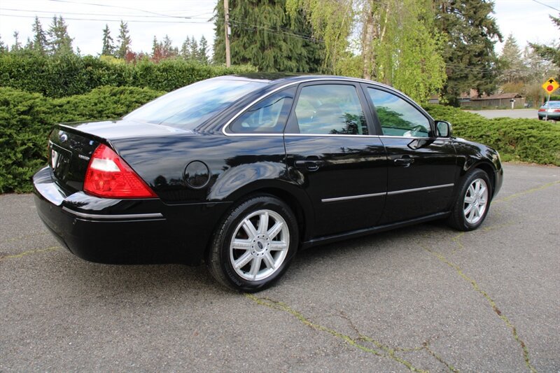 Used 2005 Ford Five Hundred Limited AWD/4WD image 3