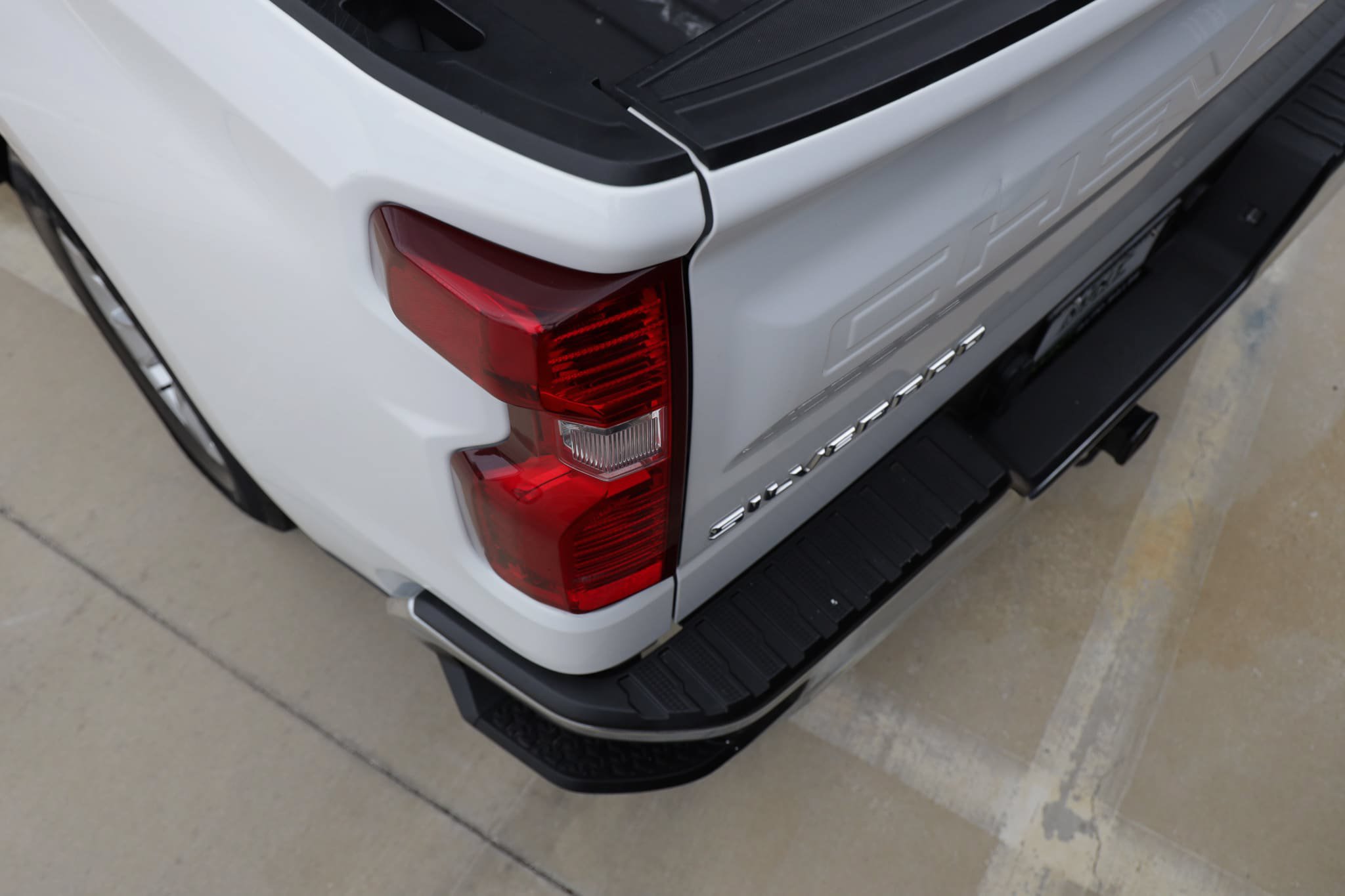 Used 2024 Chevrolet Silverado 1500 LT w/ Protection Package RWD image 46