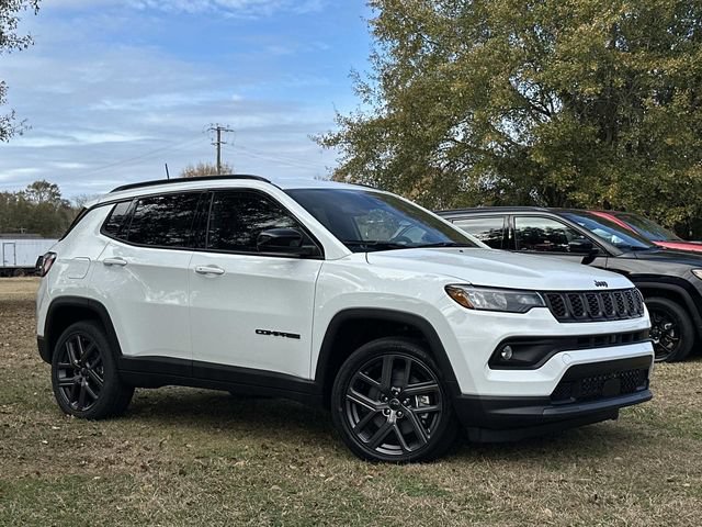 New 2026 Jeep Compass Latitude AWD/4WD image 10