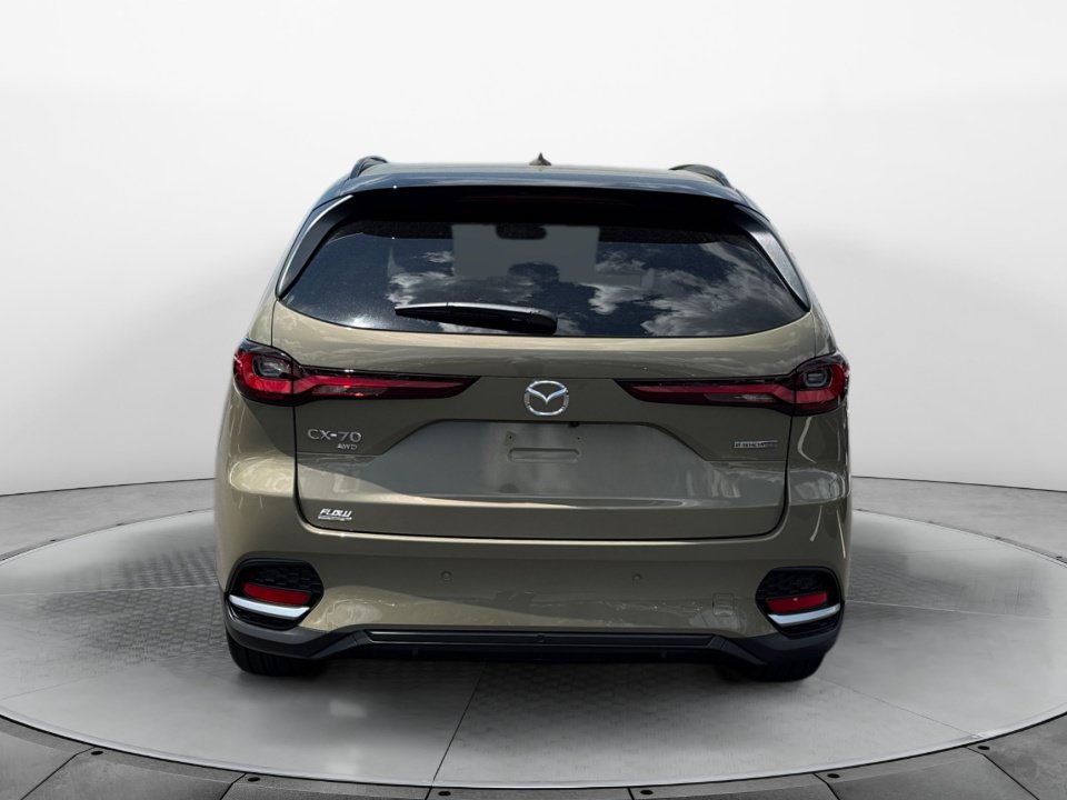 New 2025 MAZDA CX-70 Plug-In Hybrid w/ Premium Plus AWD/4WD image 6
