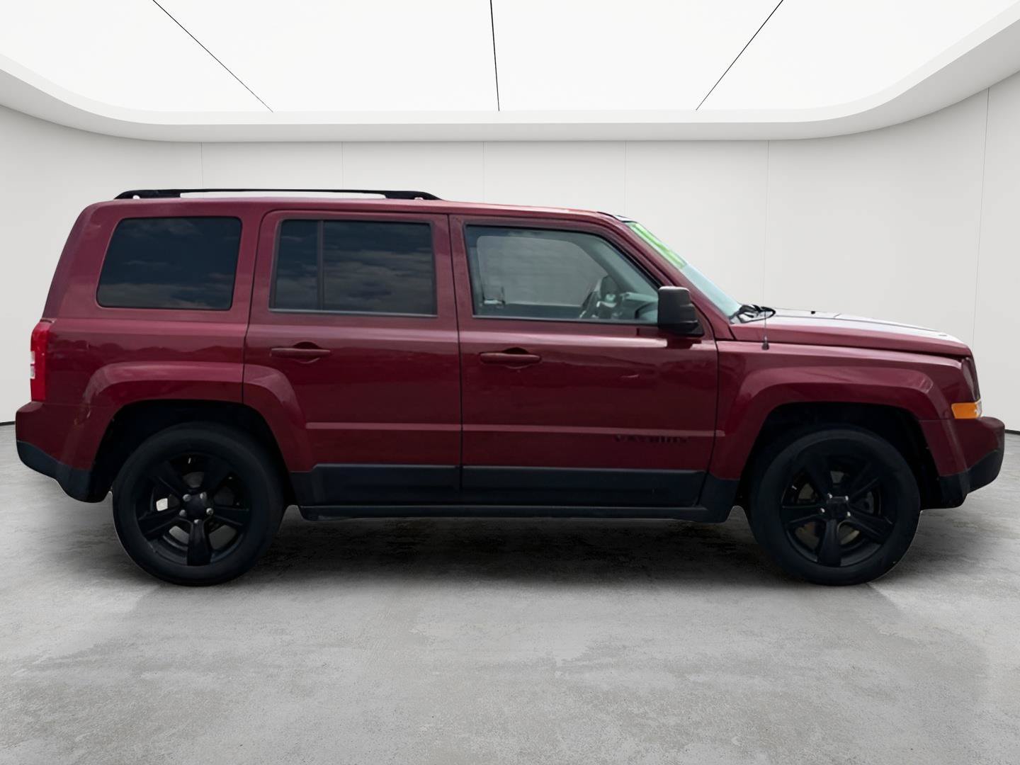 Used 2015 Jeep Patriot Sport w/ Power Value Group FWD image 9