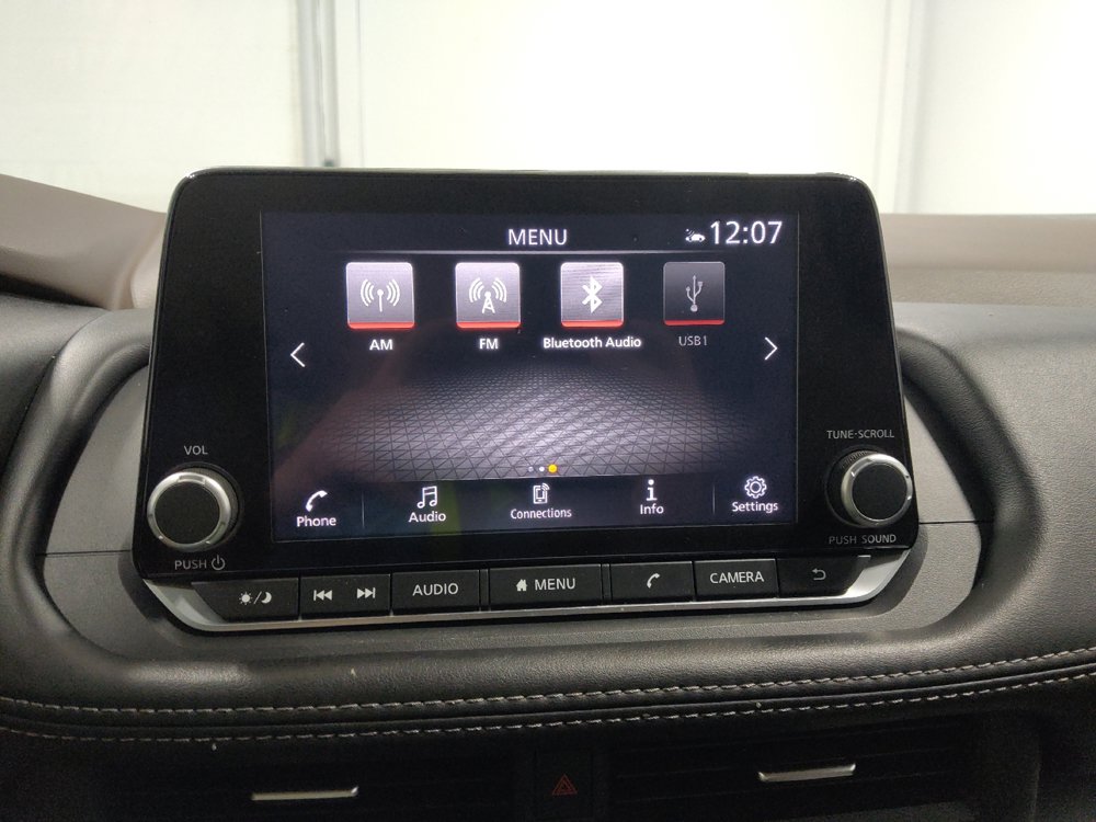 Used 2023 Nissan Rogue SV AWD/4WD image 25