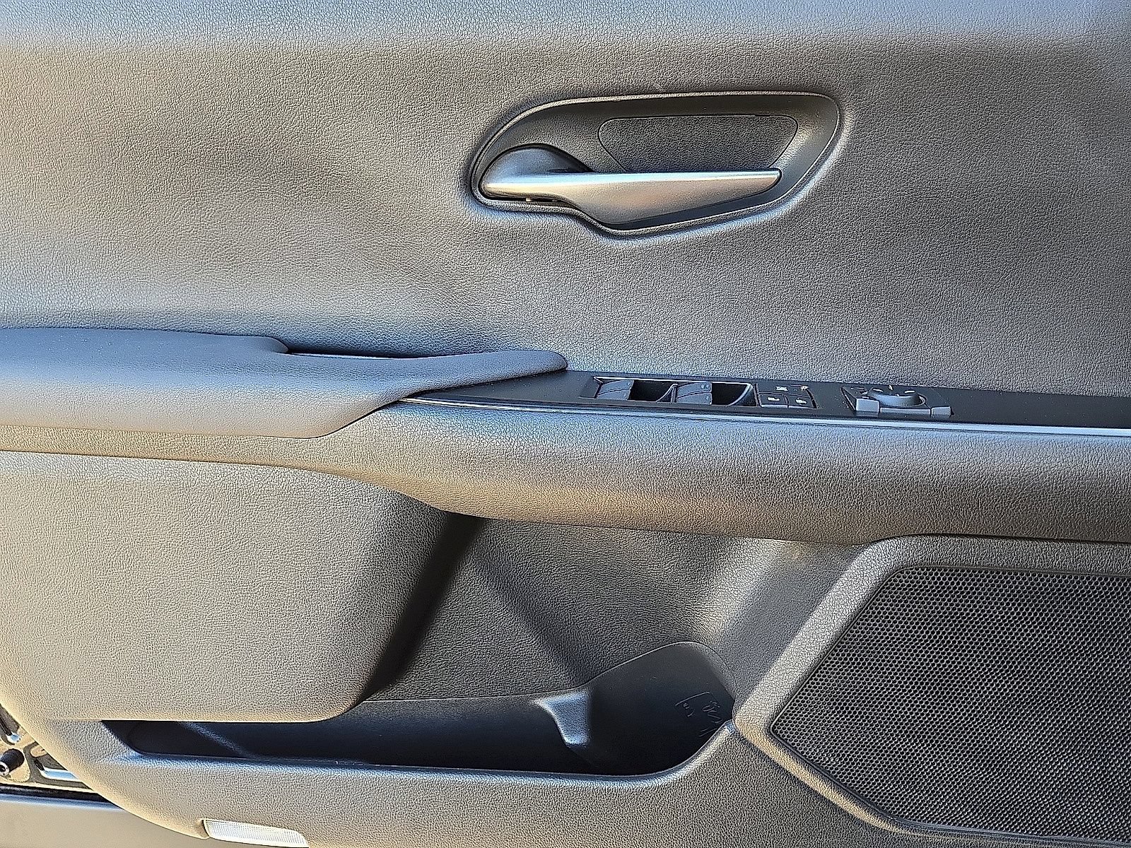 Used 2019 Lexus UX 200 w/ Accessory Package 2 FWD image 19