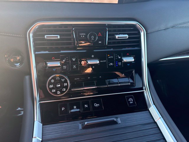 Certified 2025 Nissan Armada Platinum AWD/4WD image 16