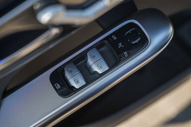 New 2026 Mercedes-Benz GLC 300 4MATIC image 40