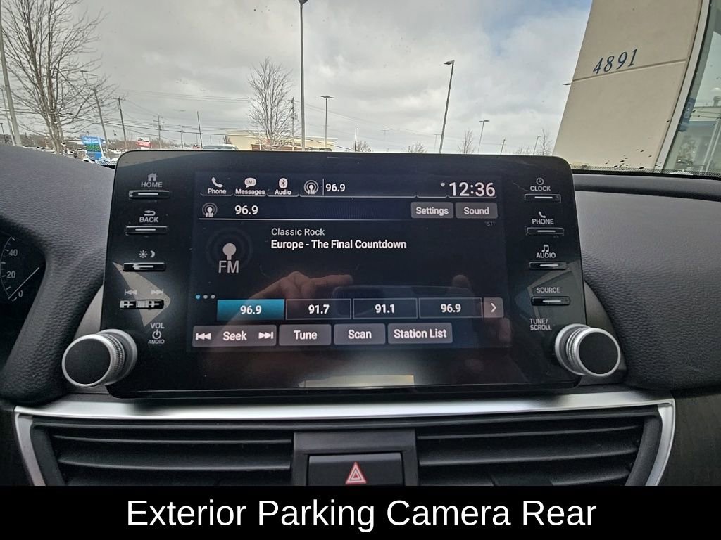 Used 2018 Honda Accord EX image 21