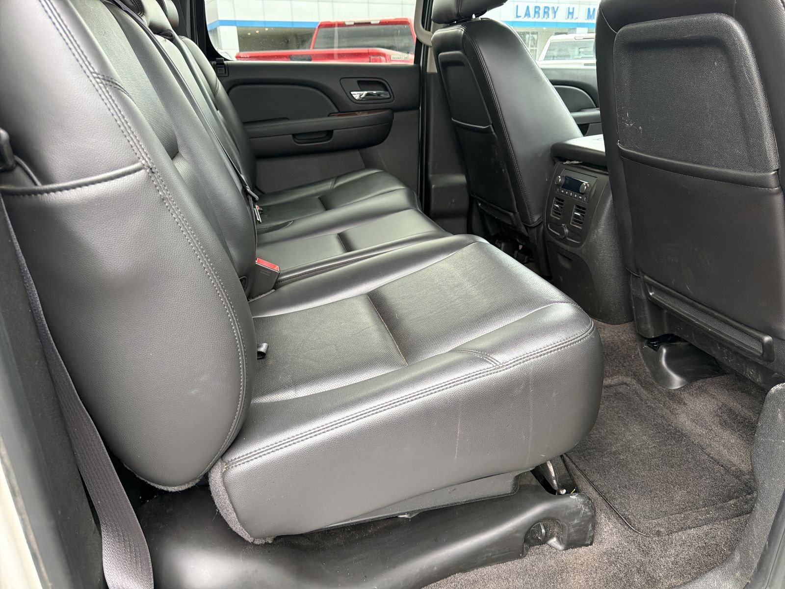 Used 2011 Chevrolet Avalanche LTZ image 26