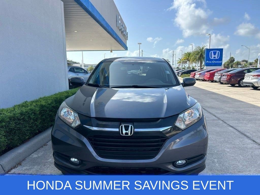 Used 2017 Honda HR-V EX image 2
