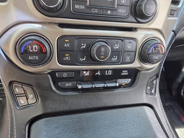 Used 2017 GMC Yukon Denali RWD image 6