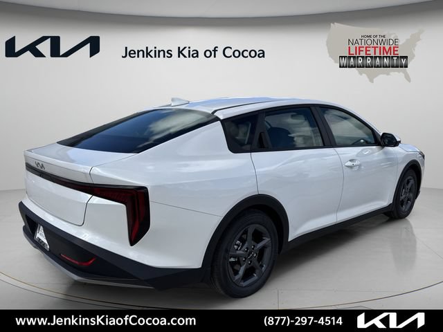 New 2026 Kia K4 FWD image 4