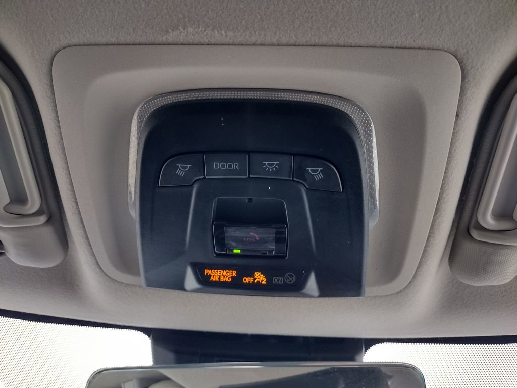 Used 2024 Toyota Corolla LE FWD image 21