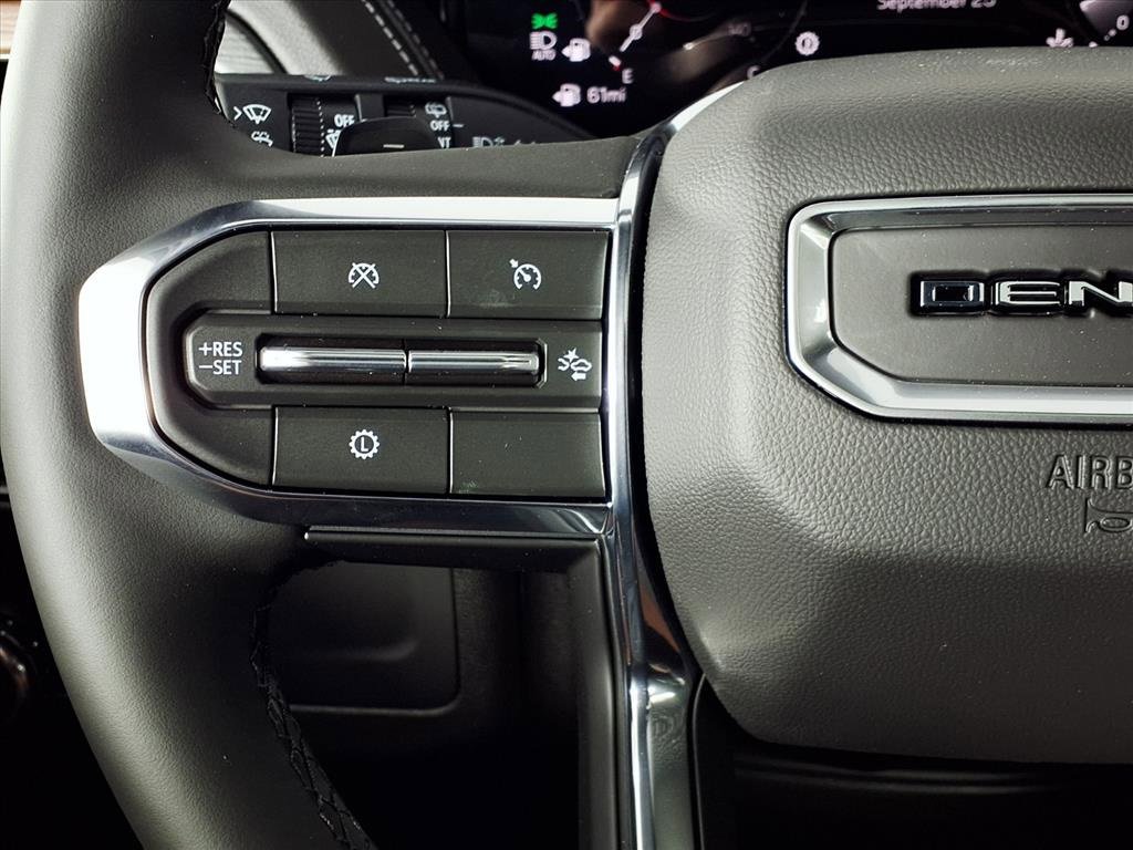 New 2026 GMC Yukon Denali image 11