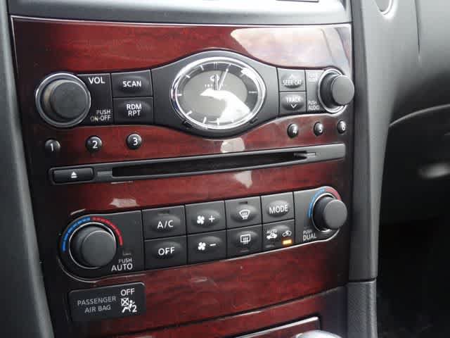 Used 2017 INFINITI QX50 AWD w/ Premium Package image 28