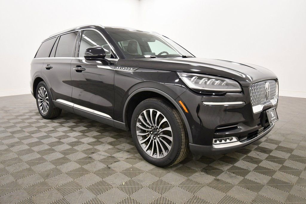 Used 2021 Lincoln Aviator Reserve image 10