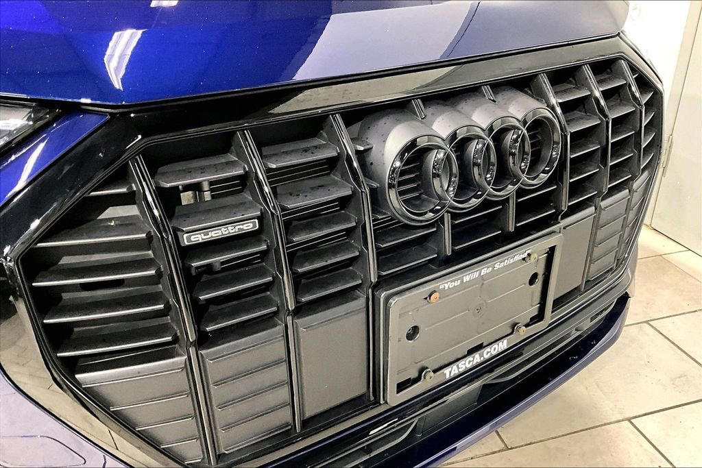 Certified 2025 Audi Q3 2.0T Premium w/ Convenience Package image 33