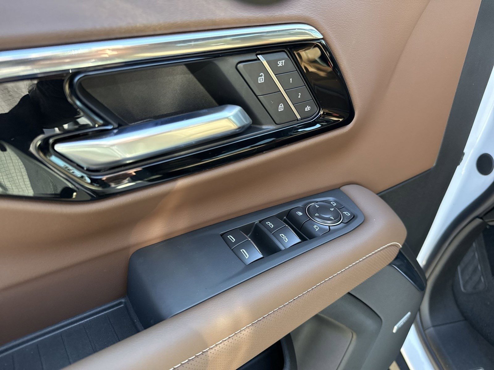 New 2026 Chevrolet Suburban High Country image 15