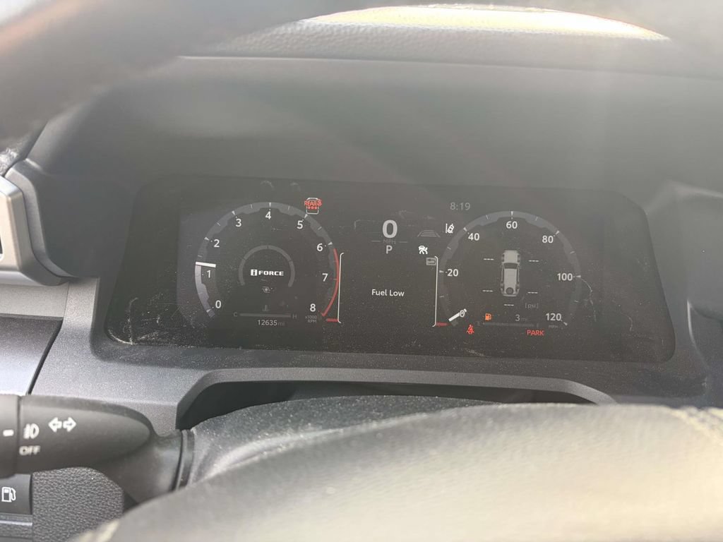 Certified 2025 Toyota 4Runner TRD Off-Road Premium AWD/4WD image 14