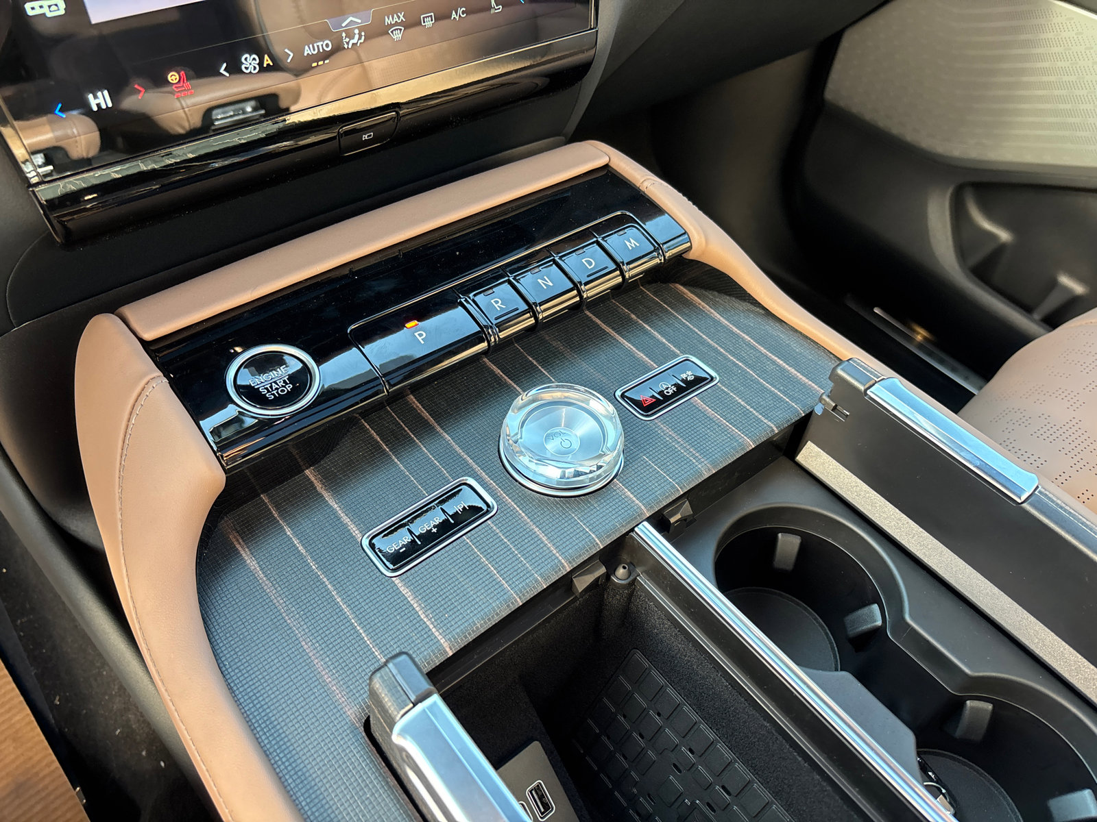 New 2025 Lincoln Navigator L Black Label image 23