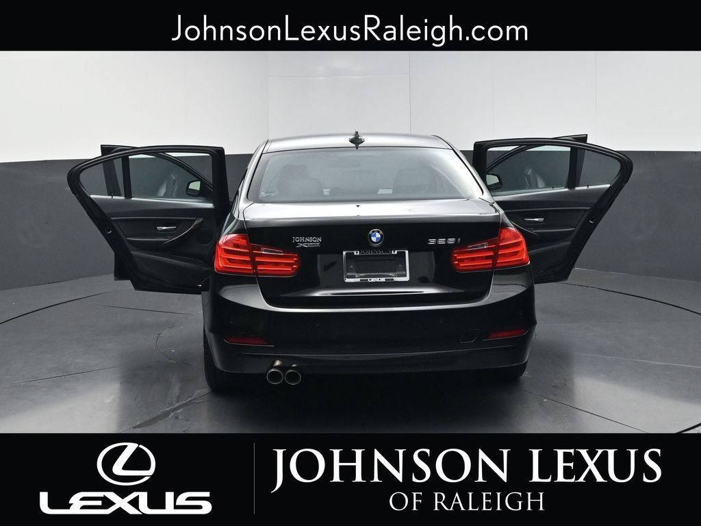 Used 2014 BMW 328i xDrive Sedan AWD/4WD image 34