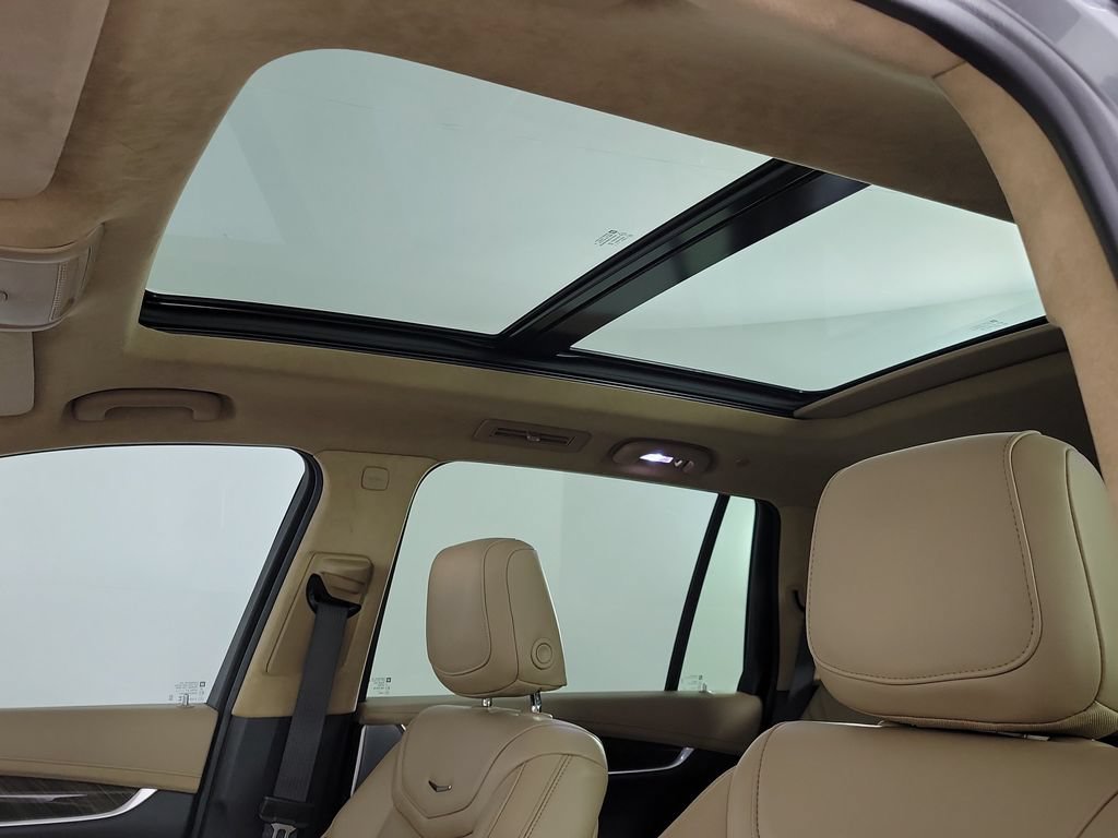 Certified 2023 Cadillac XT6 Premium Luxury w/ Platinum Package FWD image 18