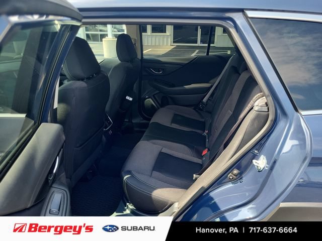 Used 2024 Subaru Outback Premium AWD/4WD image 10