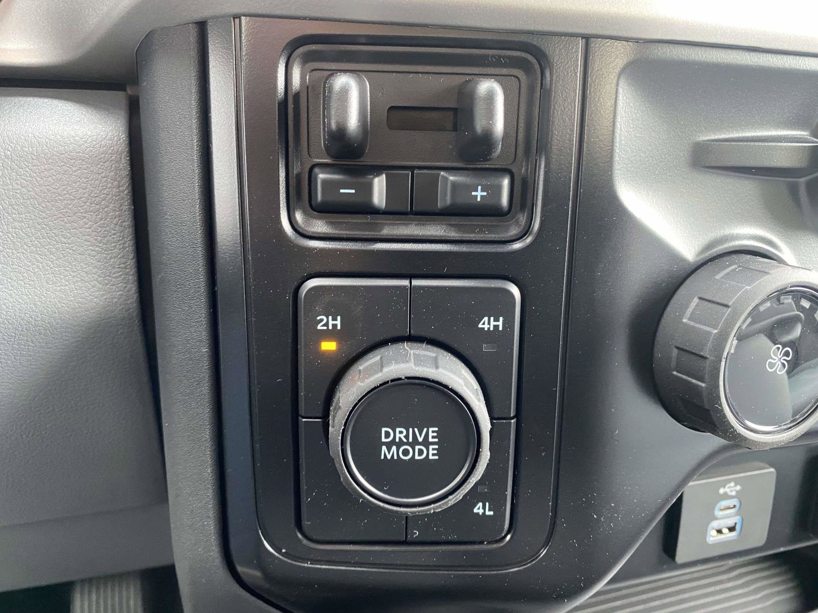 New 2026 Ford F450 XL image 27