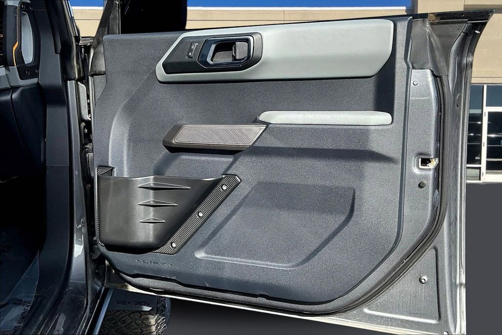 Used 2022 Ford Bronco Badlands image 30