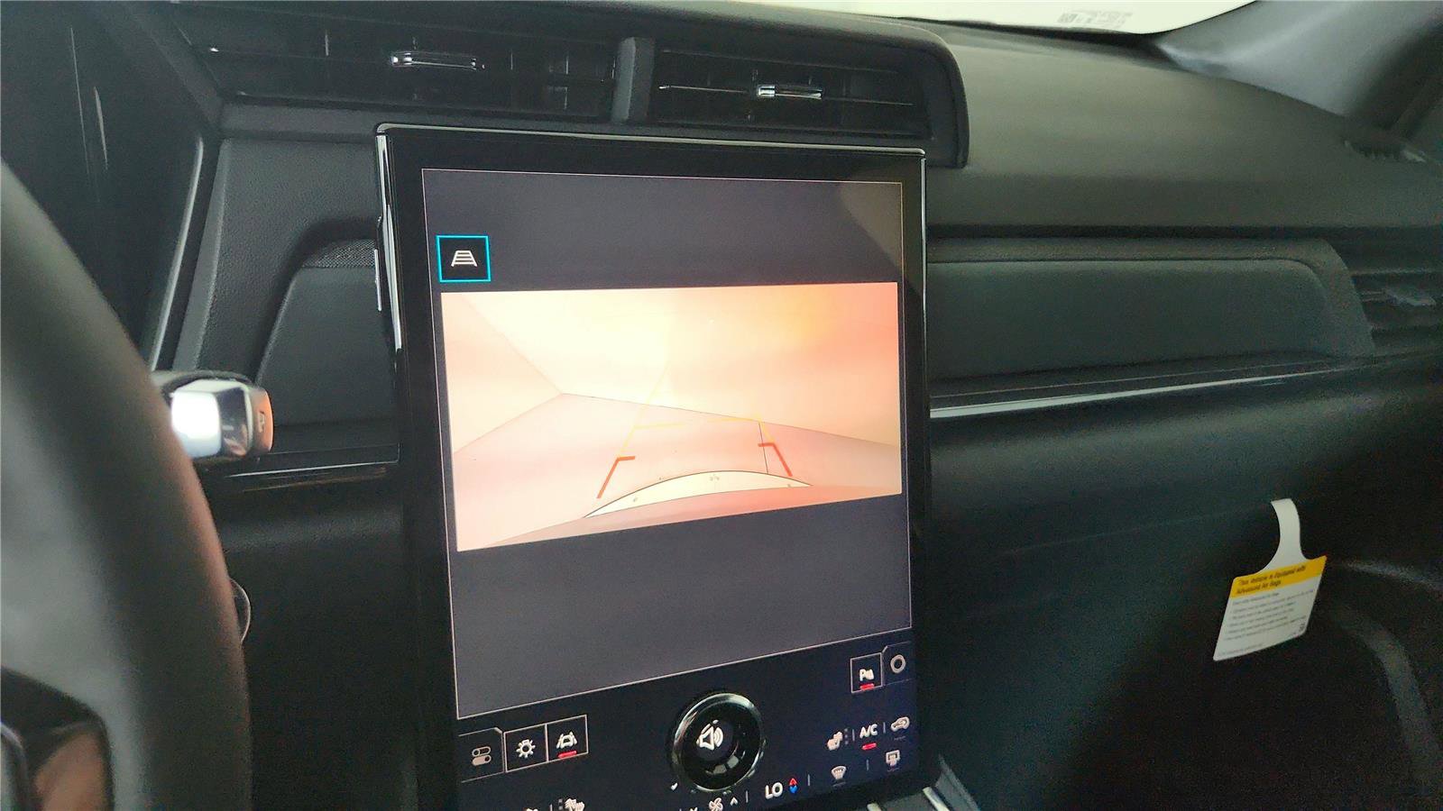 New 2026 GMC Terrain AT4 AWD/4WD image 28
